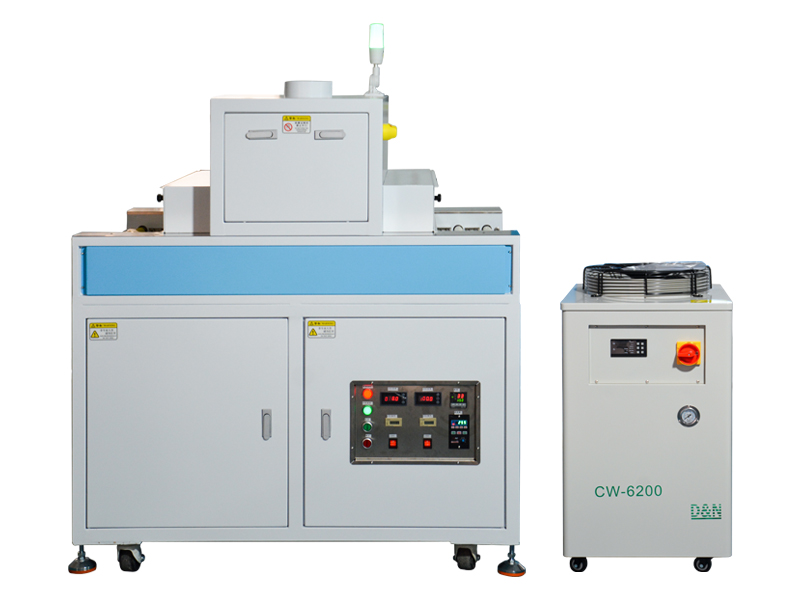 上下双灯照射水冷UVLED固化机金属板曝光蚀刻后